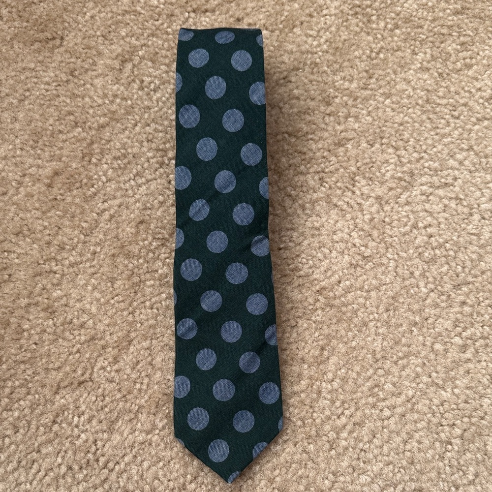 Ben Sherman Dark Green and Gray Polka Dot Tie
